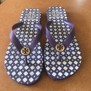 Tory burch purple thong sandals